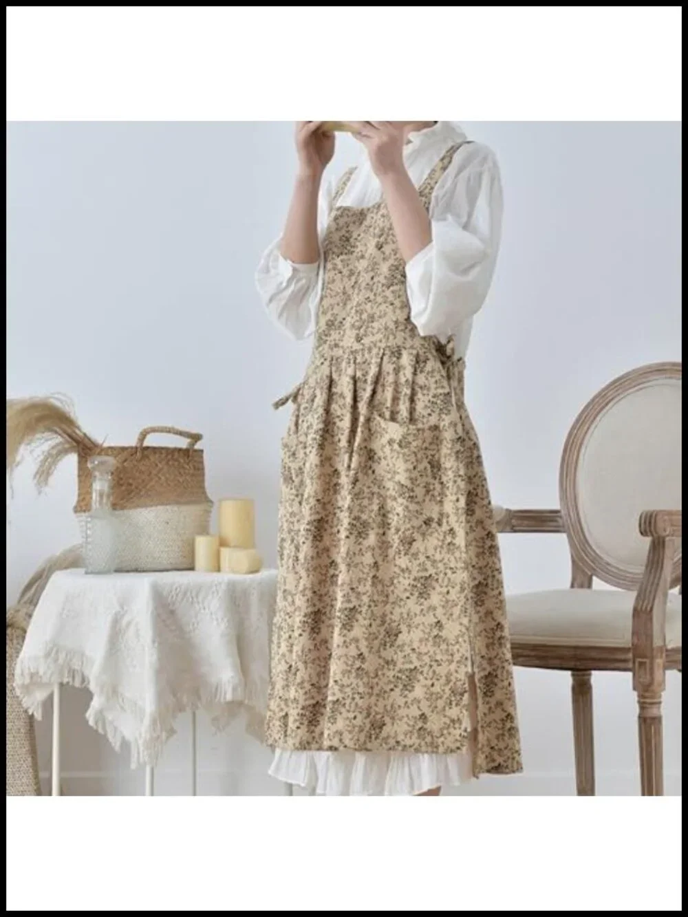 Cotton Kitchen Apron with Pockets - Sleeveless, Adjustable, Vintage Floral Print